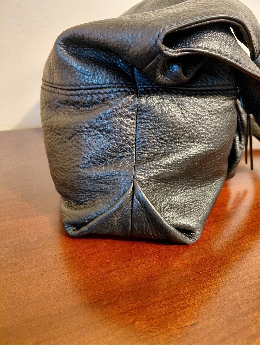 Michael Kors Austin Large Black Pebbled Leather Slouchy Hobo Bag - Picture 8 of 11